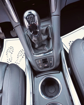 Opel Zafira cena 52700 przebieg: 142000, rok produkcji 2016 z Płock małe 529